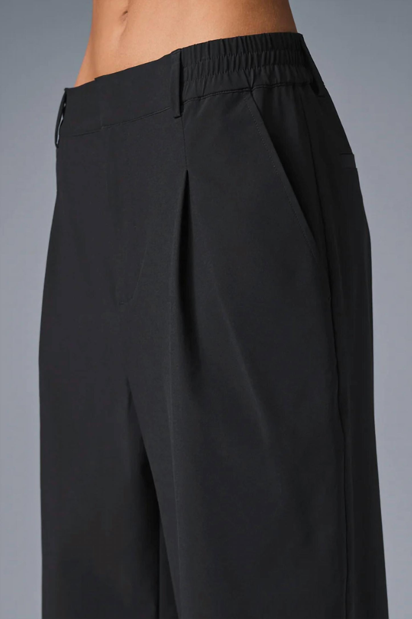 Alo Yoga - High Waist Pursuit Trouser