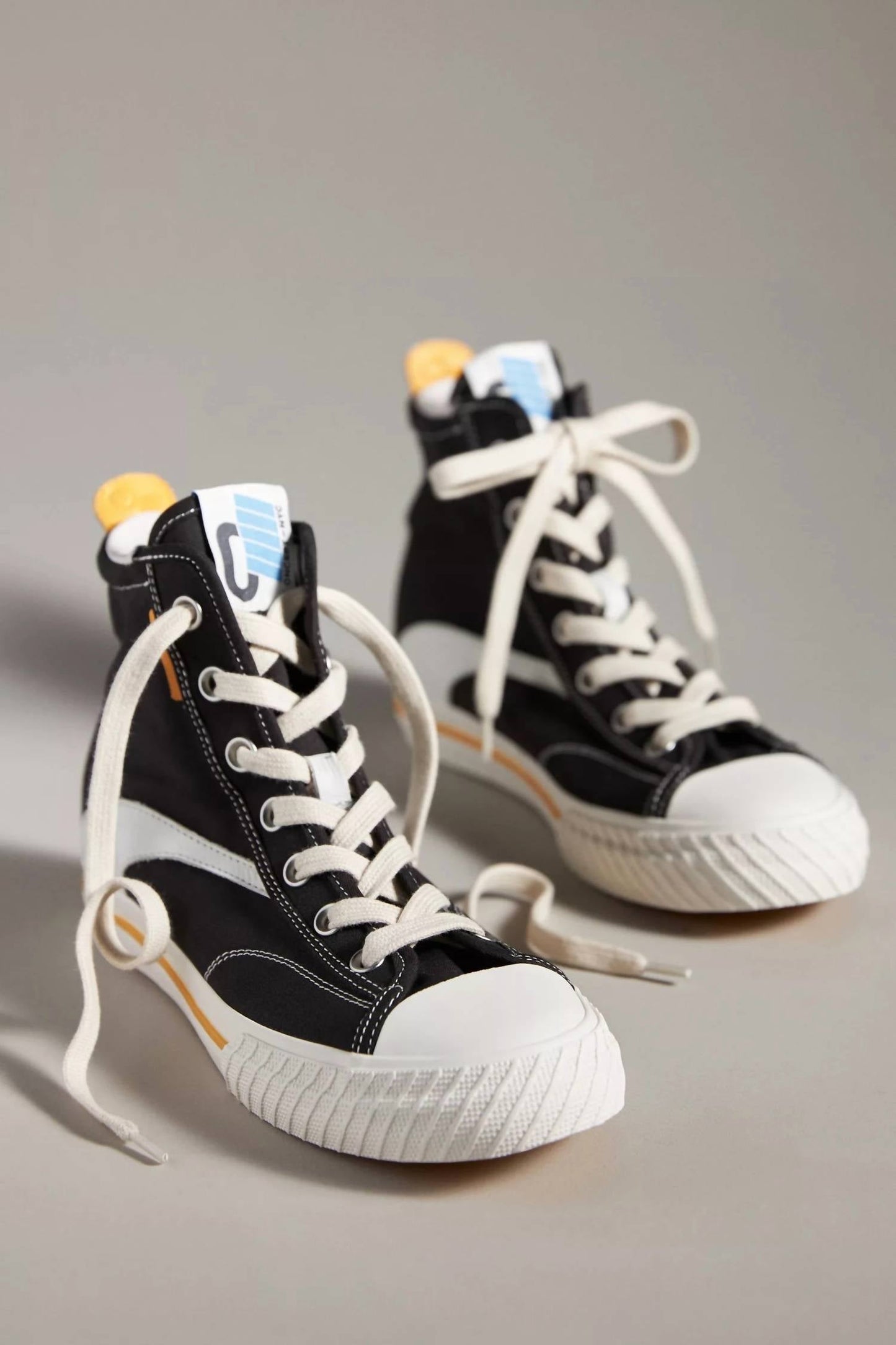 Oncept - Women's Bogota Sneaker