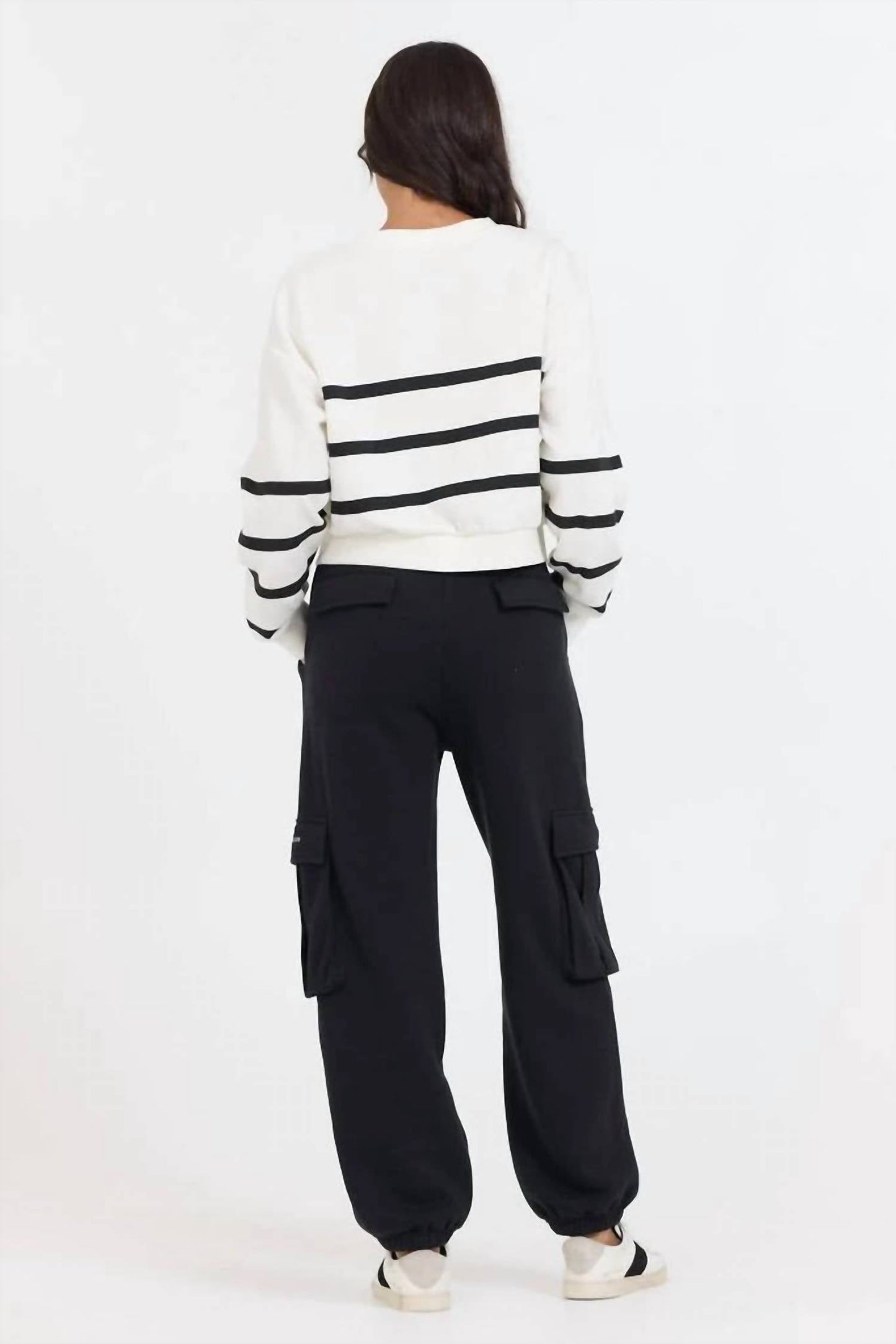 Vintage Havana - Essential Fleece Crewneck Sweatshirt