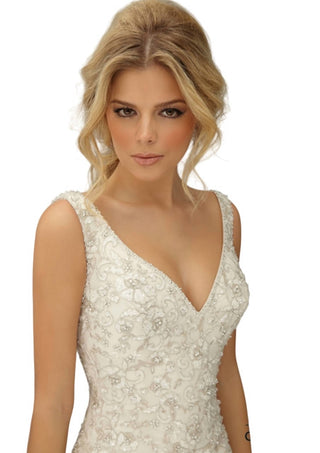 Angelina Faccenda - Trump All Over Bead Dress