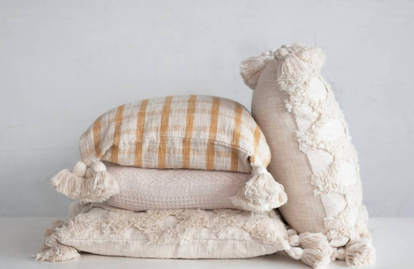 Creative Co-Op - Square Woven Cotton Slub Plaid Pillow With Tassels