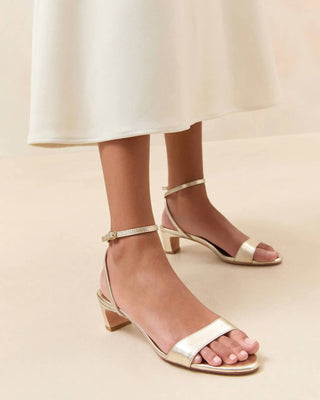 Loeffler Randall - Sandálias femininas Alice Simple de salto médio