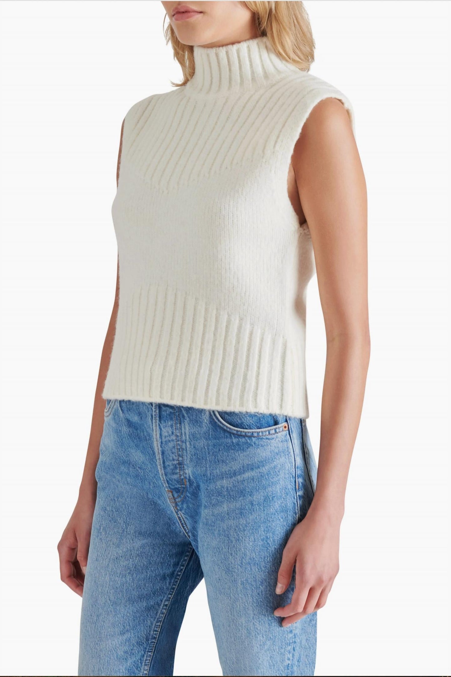 Steve Madden - Serin Sleeveless Turtleneck Sweater
