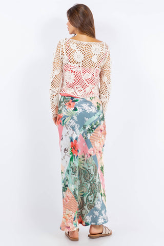 Paparazzi - Blusa curta de crochê com estampa floral