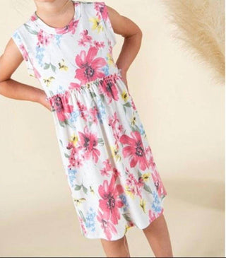 12h por Mon Ami - Vestidos combinando mãe/filha para meninas