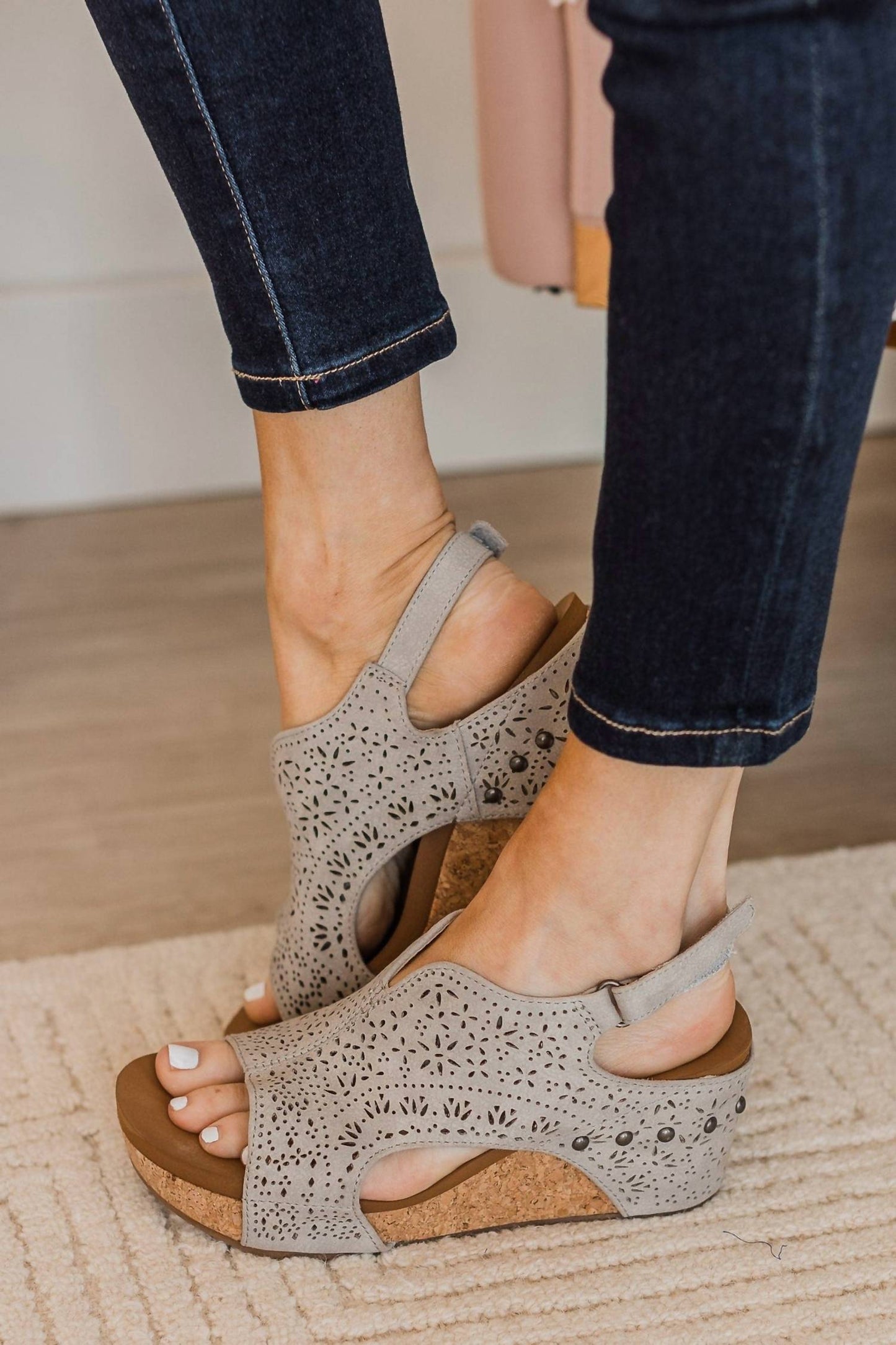 Very G - Women's Free Fly 2 Wedge Sandal
