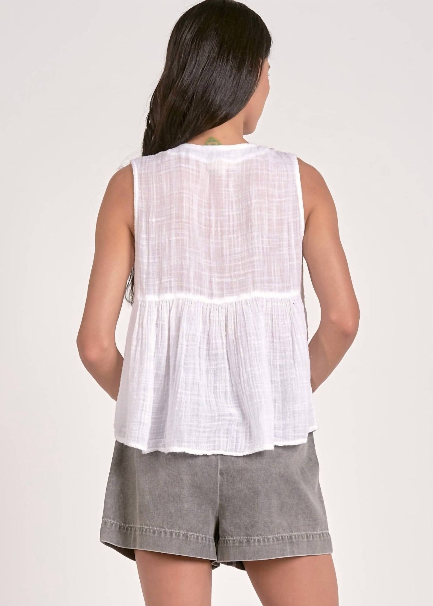 Elan - June Sleeveless Blouse