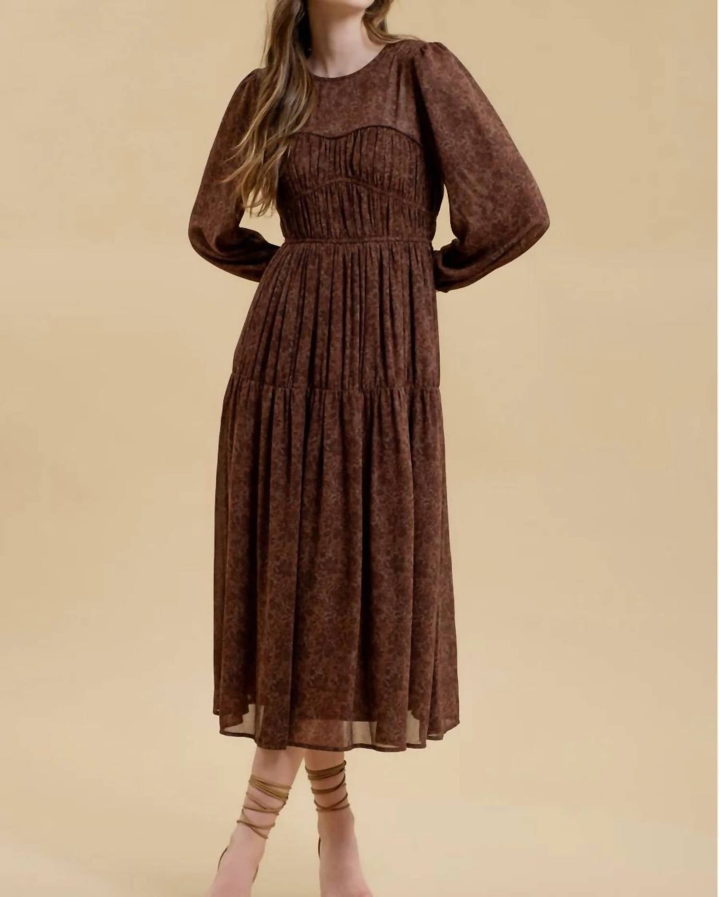 Blu Pepper - Sweetheart Neck Shirred Maxi Dress