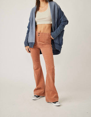 Pessoas Livres - Jayde Cord Flare