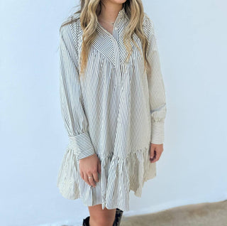 Introdução - Vestido listrado Don't Hold Back