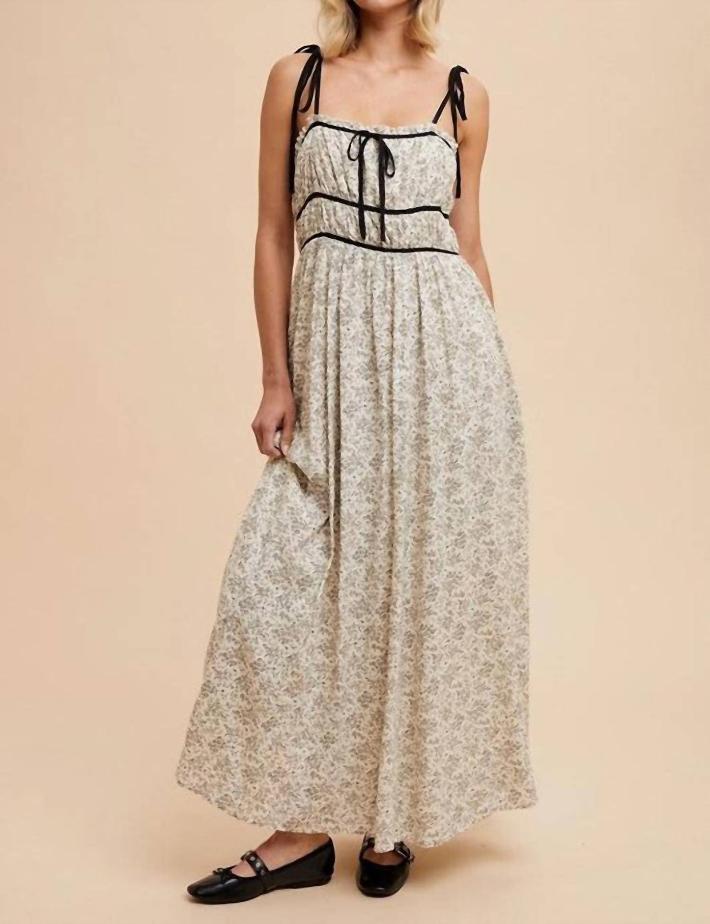 In-Loom - Vivian Contrast Trim Maxi Dress