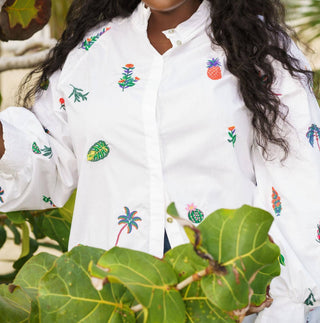 Emily Lovelock - Camisa Mona com botões - Plus