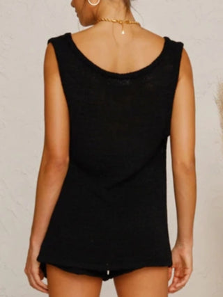 Conjunto de blusa sem mangas com decote em V e shorts com cordão