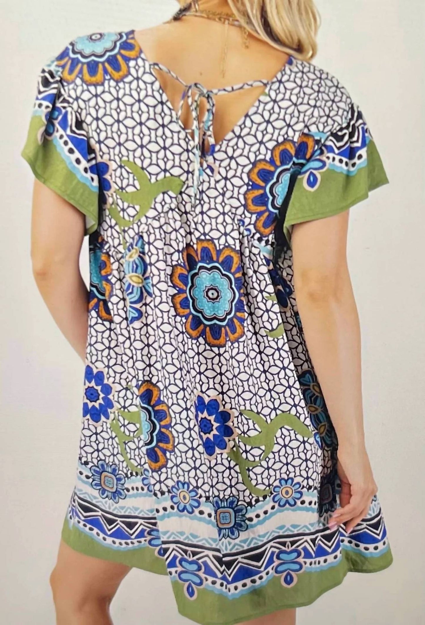 Gigio - Printed V-neck Mini Dress