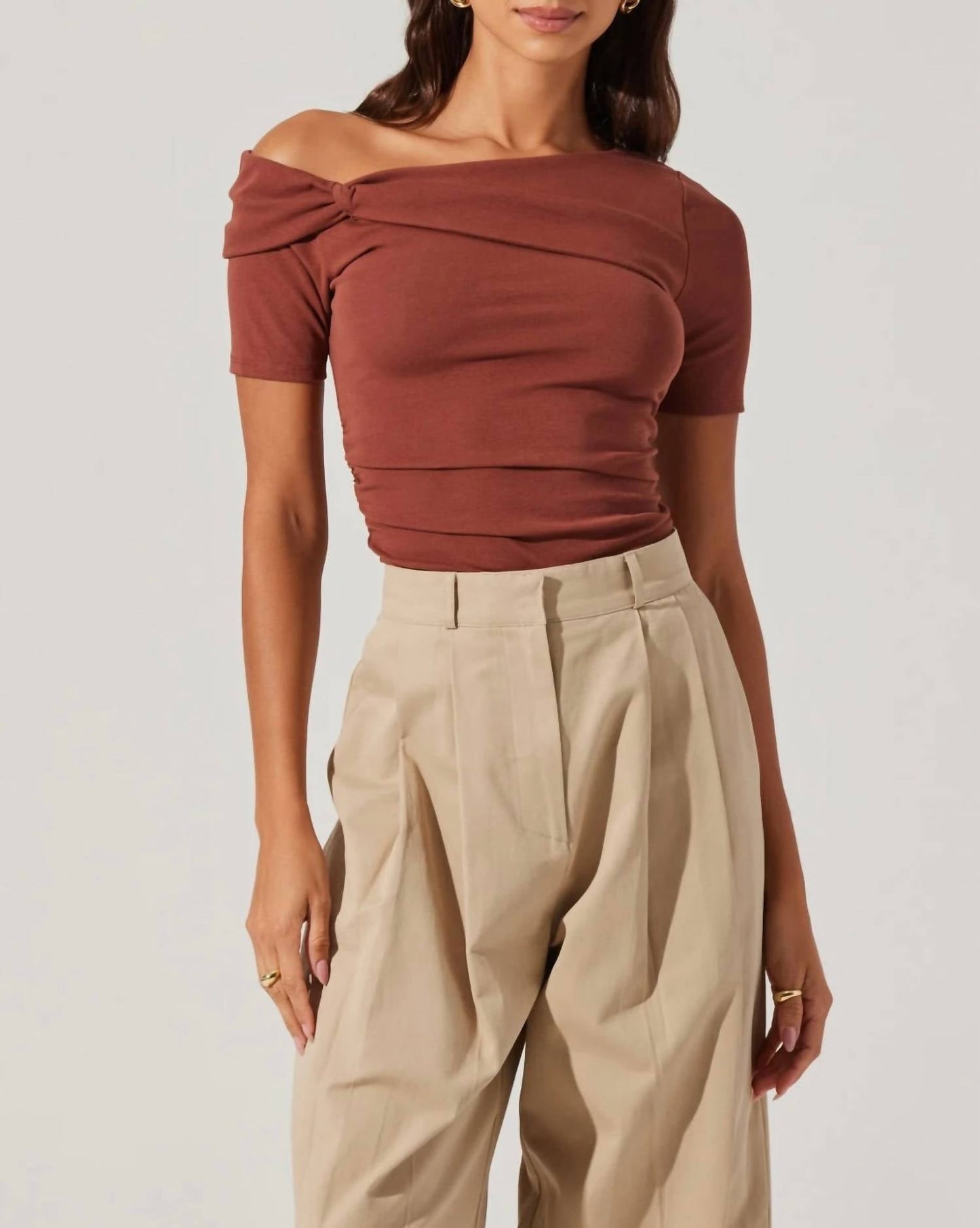 Astr - Saylah Off Shoulder Twist Top