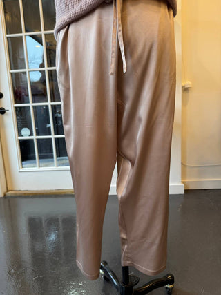 Brazeau Tricot - Women's Yoga Pant With Pocket