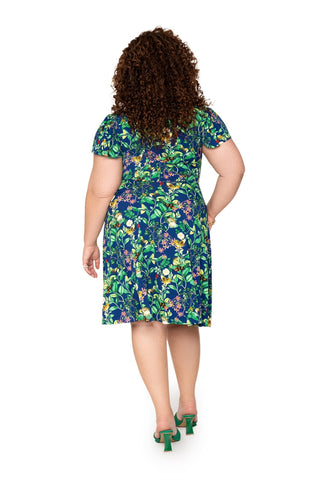 Vestido feminino Leota's Curve com mangas esvoaçantes e borboleta azul-marinho