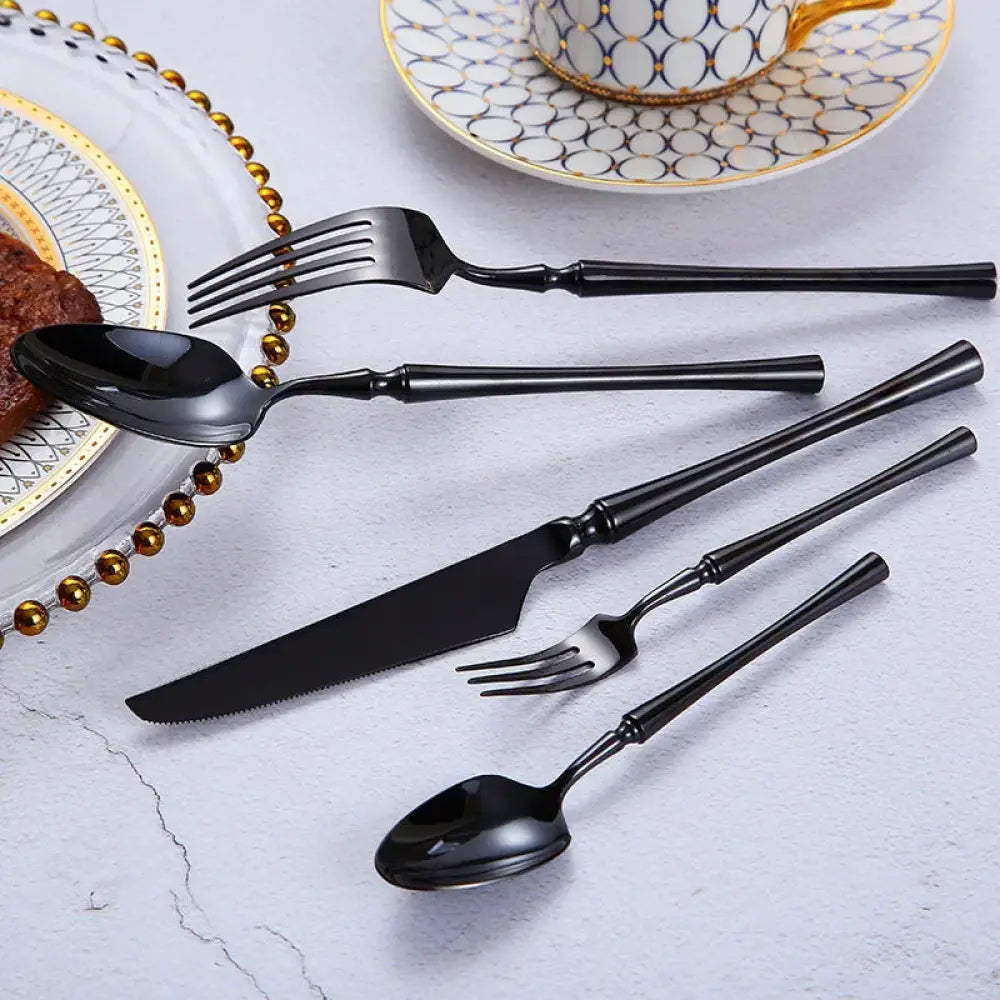Modern 4-piece Stainless Steel Steak Cutlery Set