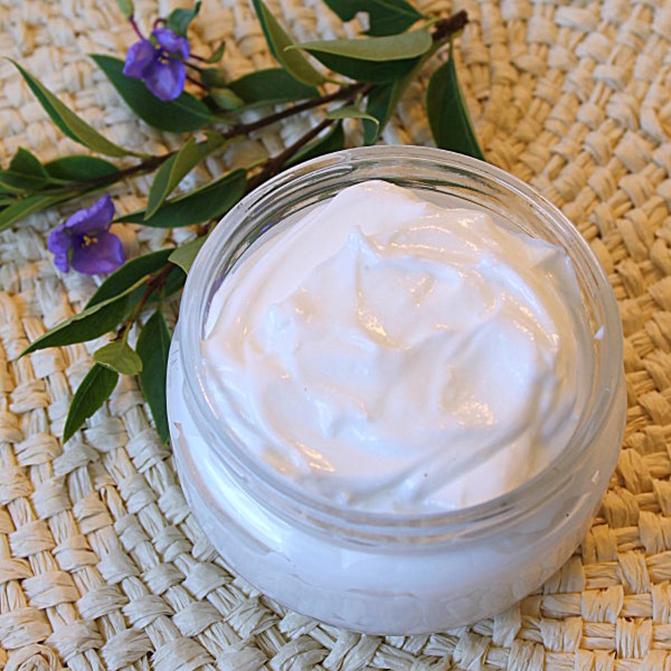 Loção artesanal premium Falls River Soap, vegana e sem crueldade - Wild Passion, 4 oz