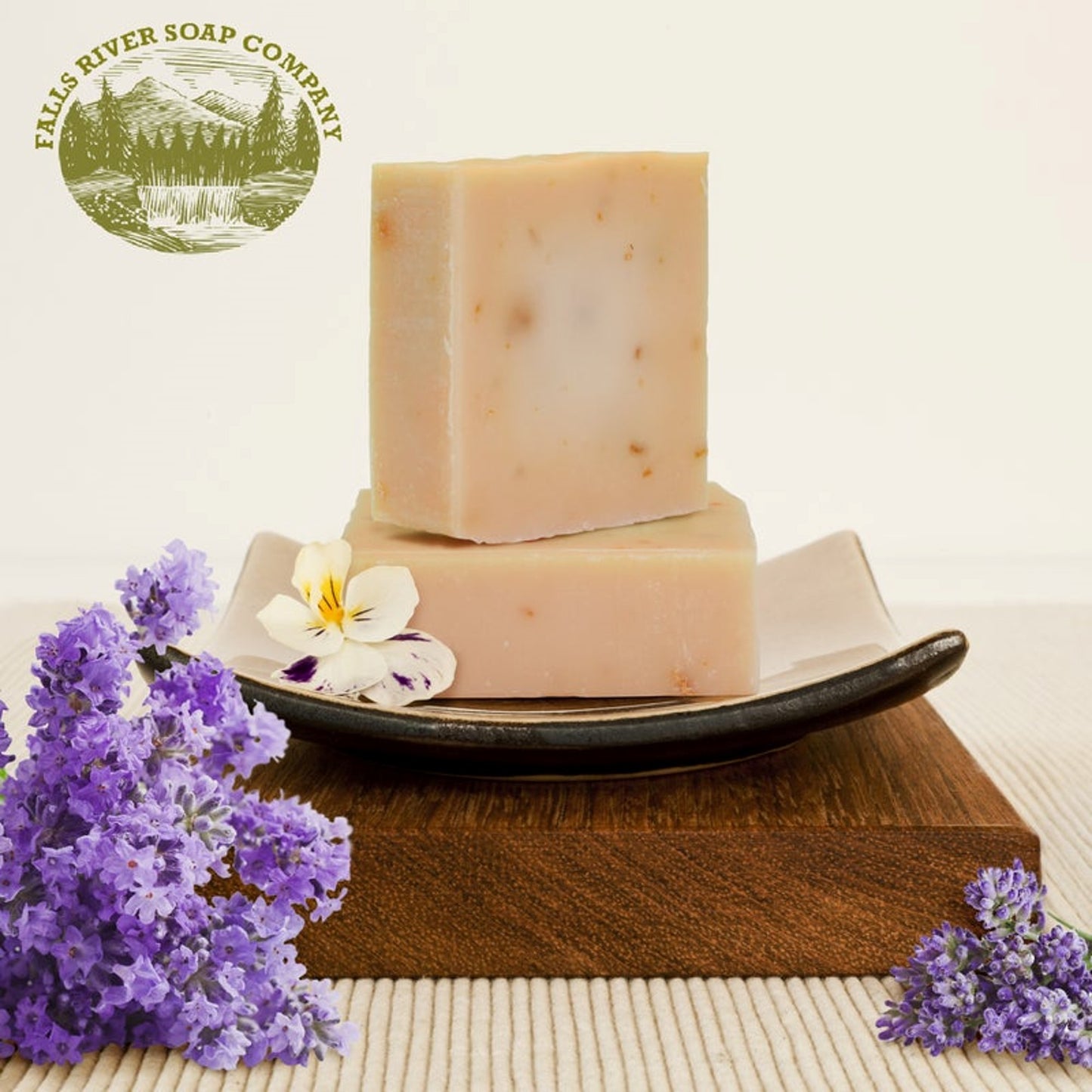 Barra de sabonete de iogurte grego Falls River Soap, luxuosa e artesanal, sem glúten e sem crueldade - Lavanda, 5 oz