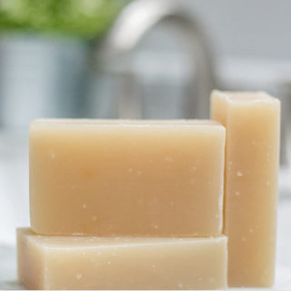 Falls River Soap Shampoo Bar Soap, Luxury and Handmade, Vegan, Gluten and Cruelty Free - Oatmeal Honey, 4 Oz