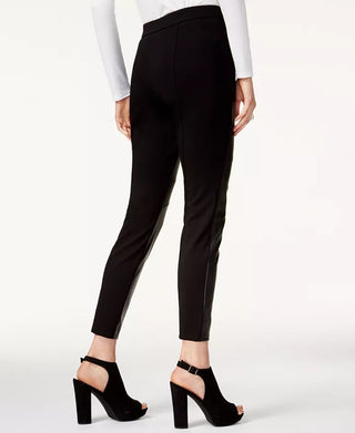 Calças femininas Bar III em couro sintético e elastano