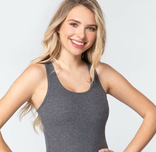 Blusa regata feminina Maison Jules com decote redondo, cor carvão, tamanho pequeno