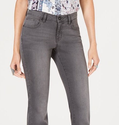 Calça jeans feminina estilo curvy-fit bootcut cinza tamanho 4 da Style &amp; Co