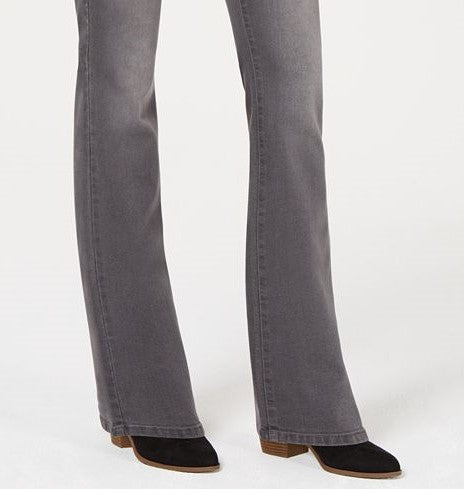 Calça jeans feminina estilo curvy-fit bootcut cinza tamanho 4 da Style &amp; Co