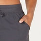 Shorts femininos Ideology Woven 7" cinza escuro tamanho 2 extra grande