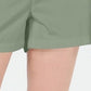 Shorts chino feminino Maison Jules com frente lisa, verde, tamanho 14
