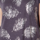 Blusa feminina com estampa de folhas e decote redondo, cinza, tamanho pequeno, da Style &amp; Co