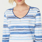 Blusa feminina listrada com decote em V Karen Scott, azul, tamanho extragrande