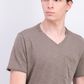Camiseta masculina com decote em V e bolso, tamanho extra grande, da INC International Concepts