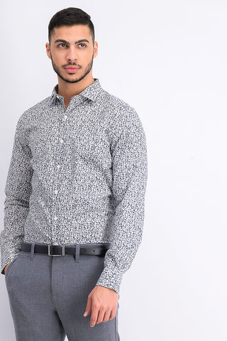 Camisa social masculina Bar III Slim-Fit Performance Stretch com estampa floral, branca e preta, tamanho 32x33