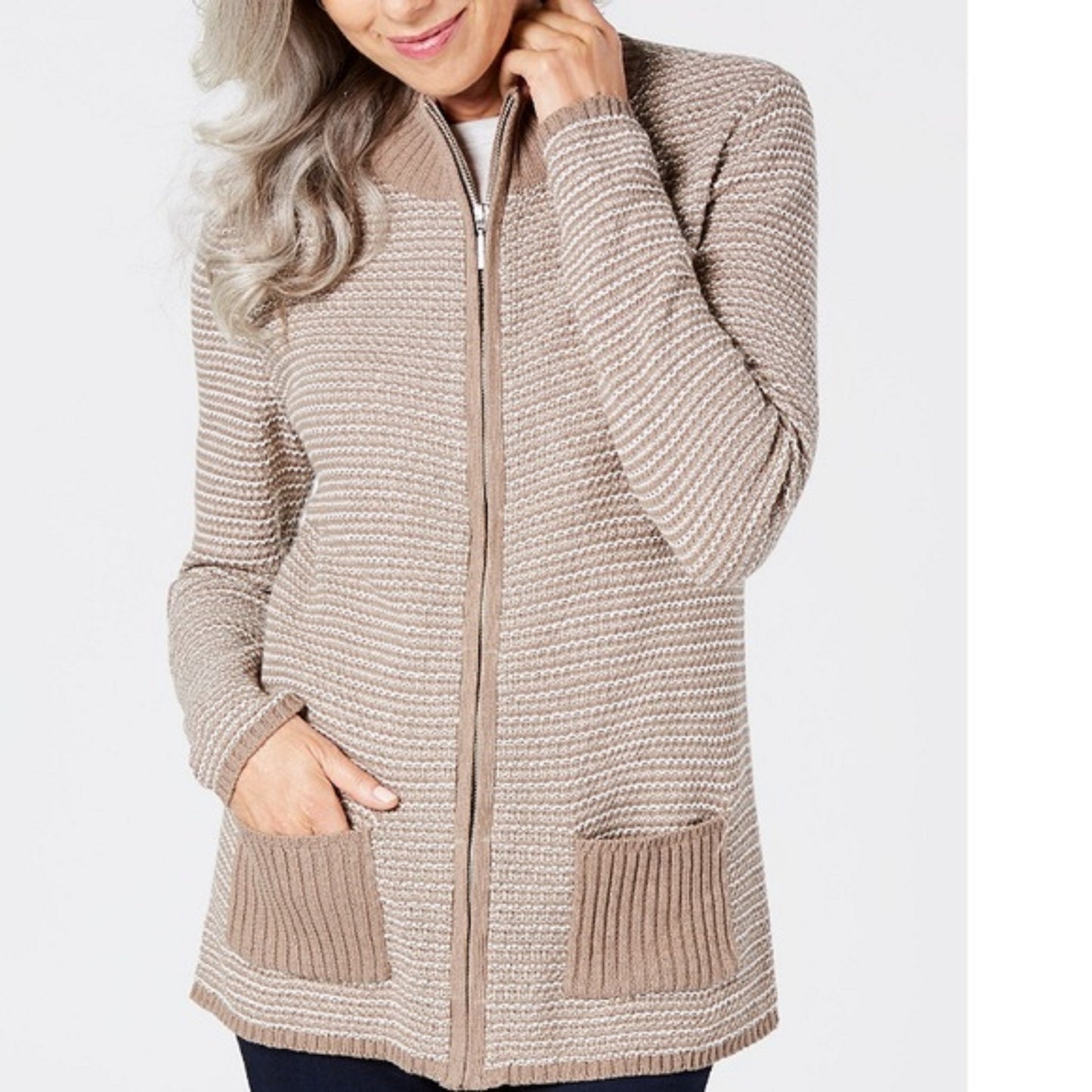 Karen Scott Cardigan Feminino Texturizado com Zíper Frontal Preto Tamanho Médio