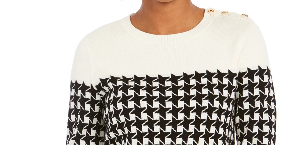 Suéter feminino Charter Club Petite Houndstooth com botões e ombros de fora, preto, tamanho pequeno e pequeno