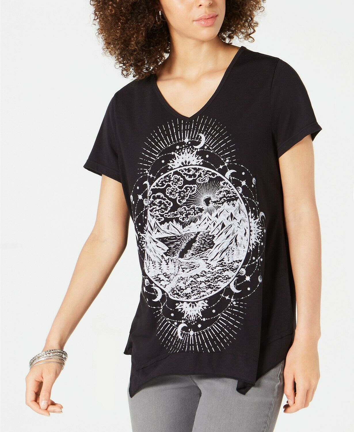 Camiseta feminina com estampa gráfica e bainha de lenço, preta, tamanho pequeno, da Style &amp; Co