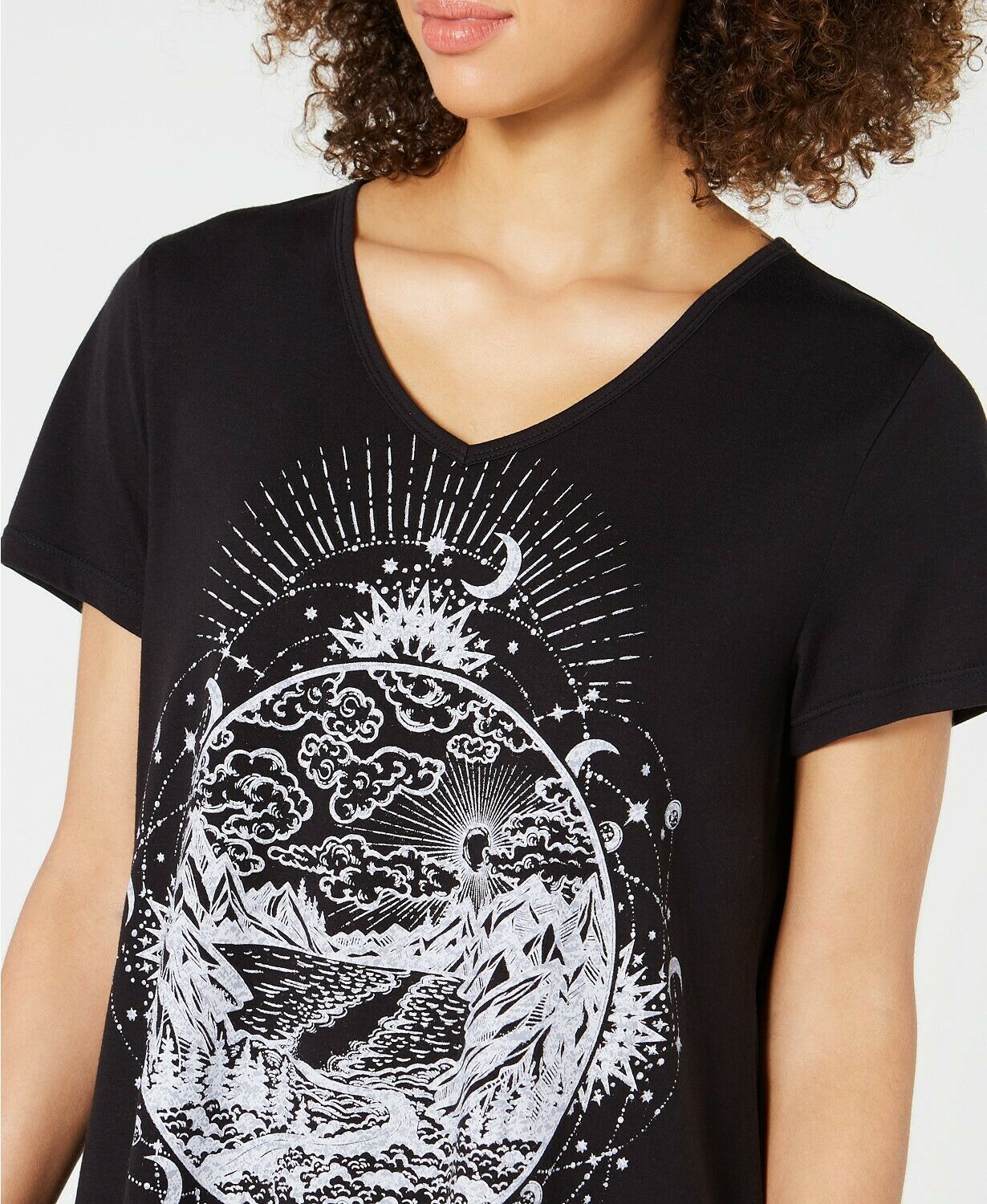 Camiseta feminina com estampa gráfica e bainha de lenço, preta, tamanho pequeno, da Style &amp; Co