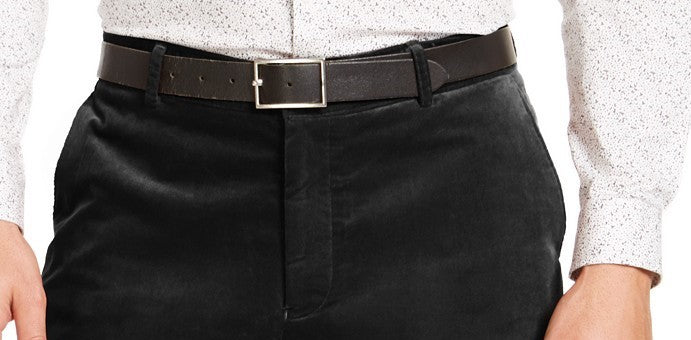 Calça de veludo slim fit grande e alta masculina da INC International Concepts, preta, tamanho 52B