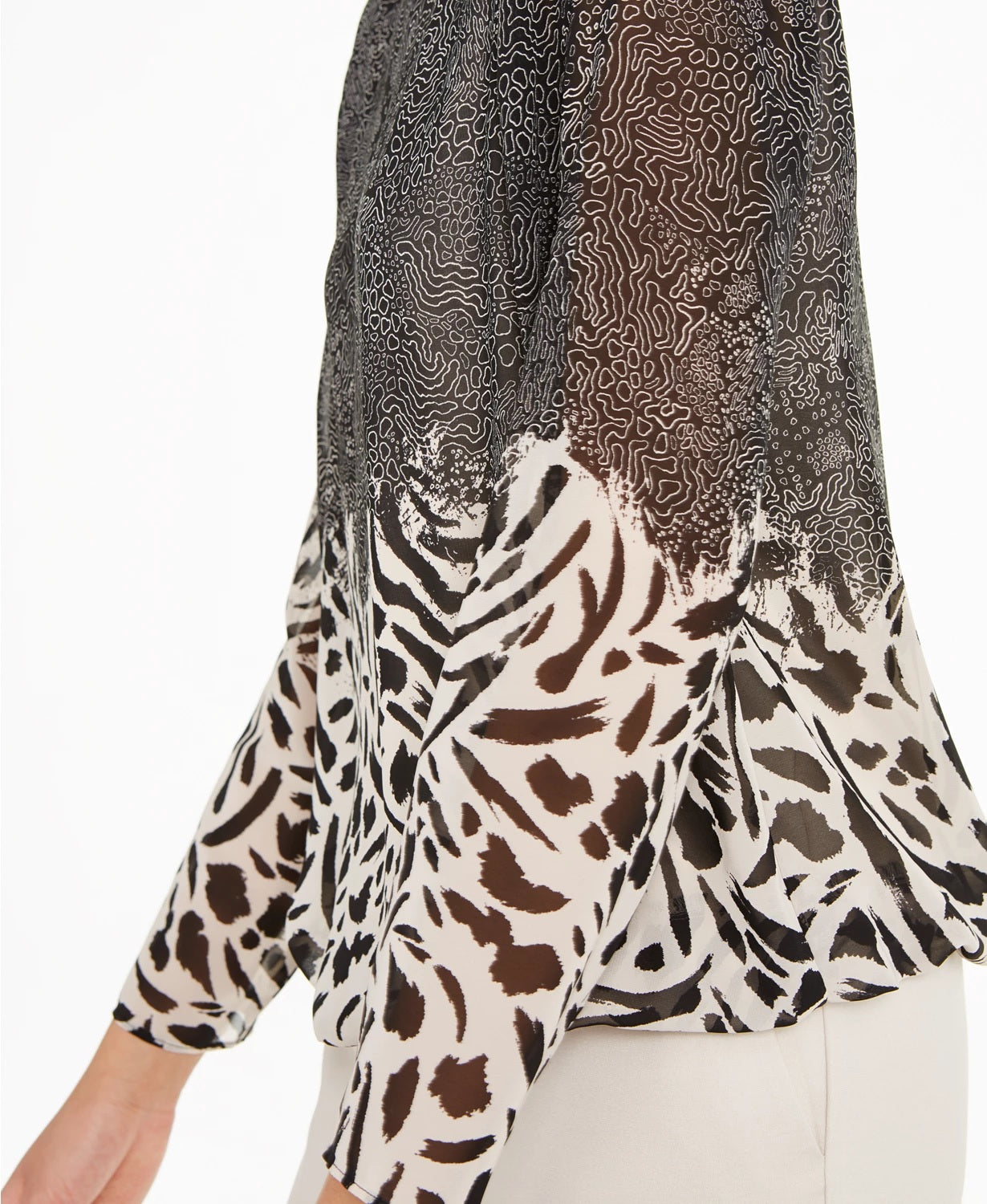 Blusa feminina Alfani com estampa mista e bolhas, preta, tamanho pequeno grande