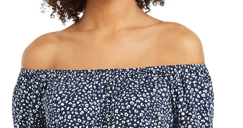 Blusa feminina estampada ombro a ombro/ombro a ombro, tamanho médio, azul, estilo &amp; co