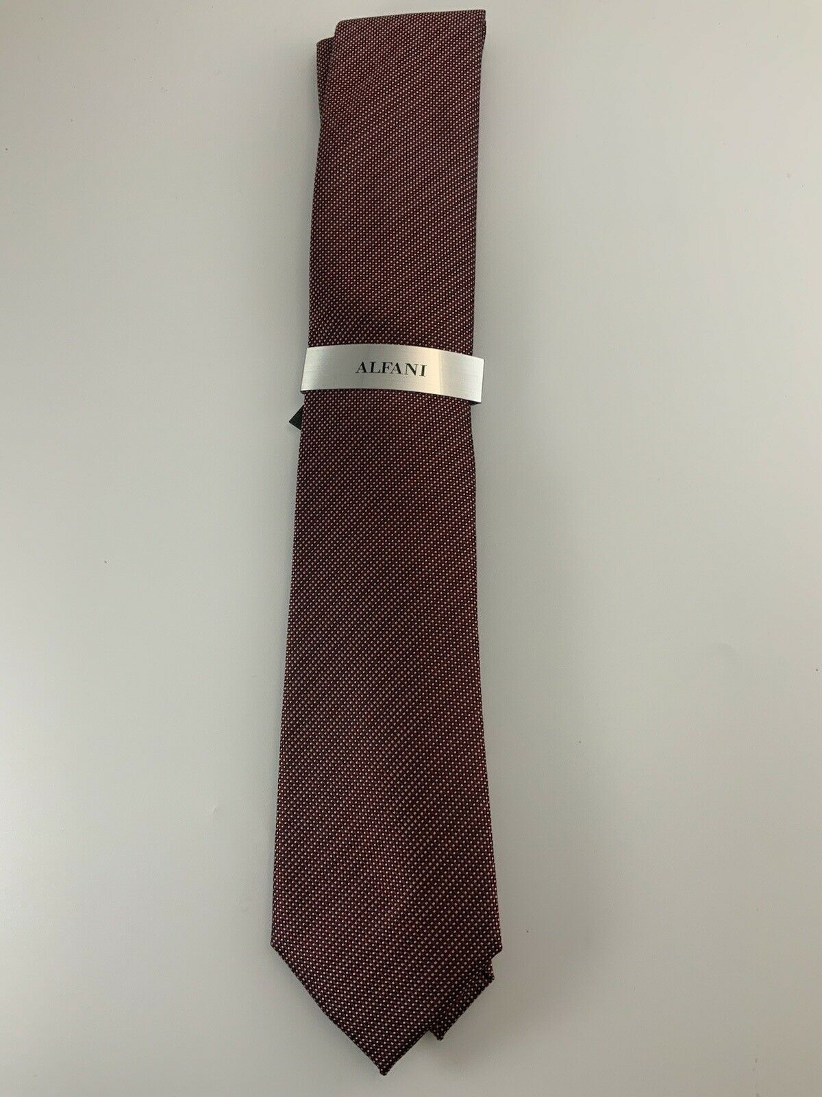 Gravata Alfani Slim Mini-Dot Masculina Vermelha Tamanho Regular