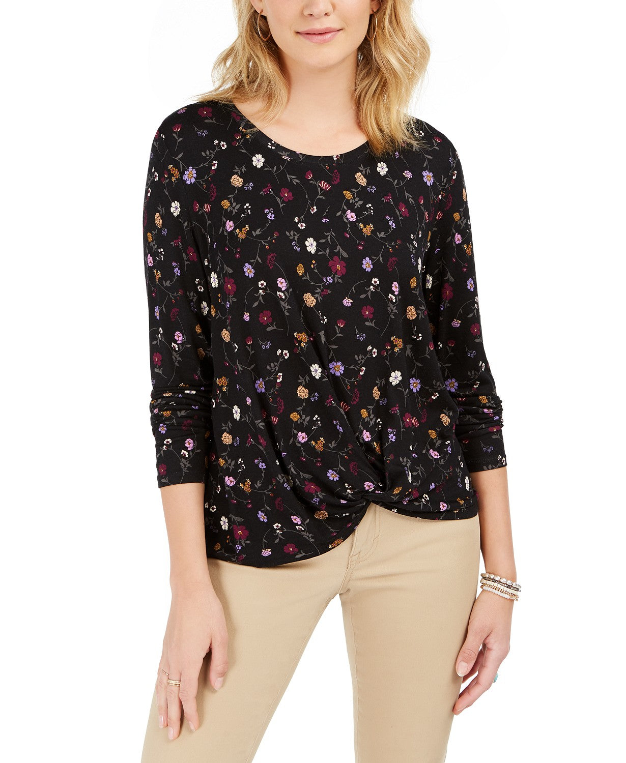 Blusa feminina com estampa floral e frente torcida, preta, tamanho grande, da Style &amp; Co