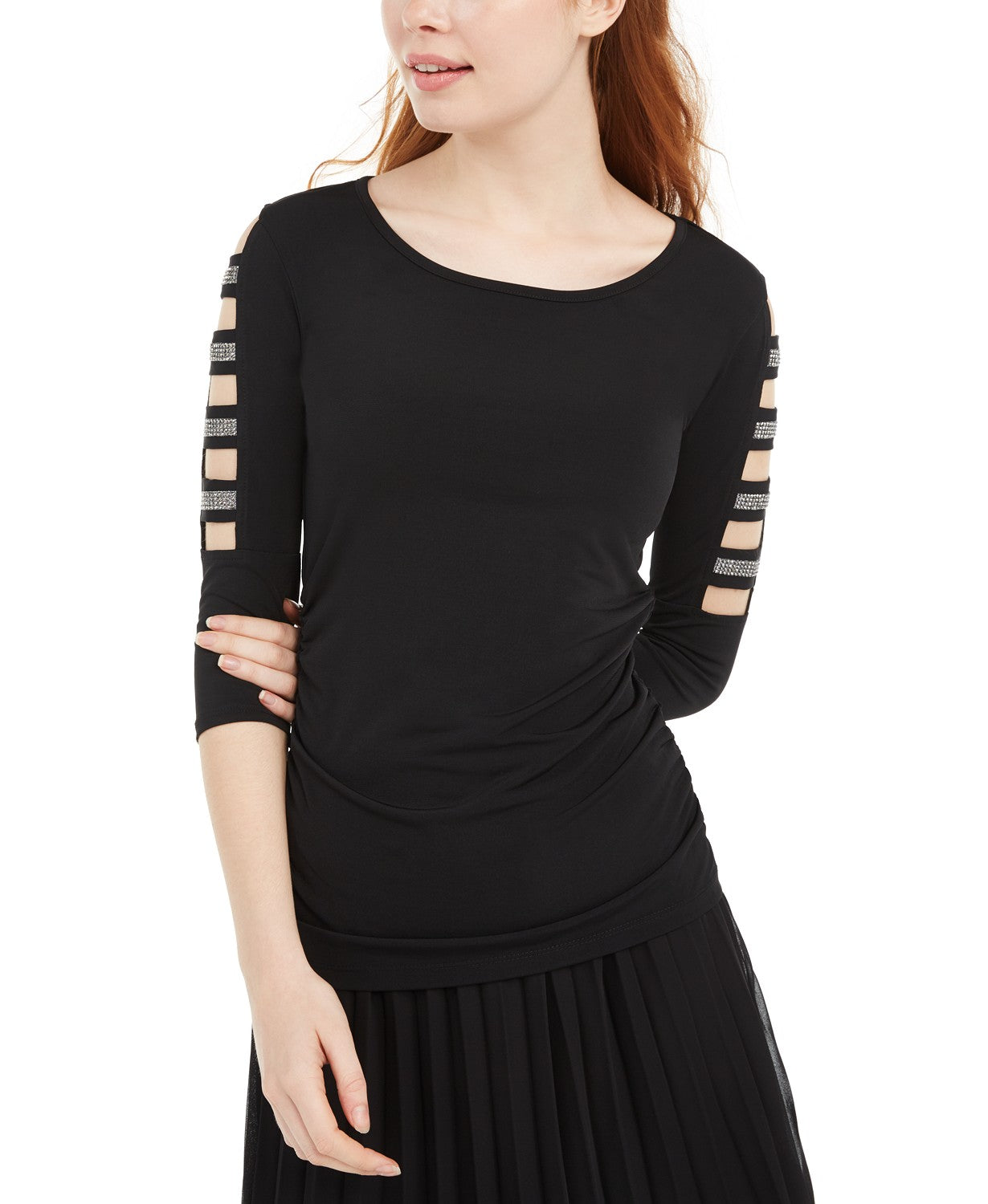 Blusa com acabamento em escada e strass BCX Juniors, preta, tamanho grande