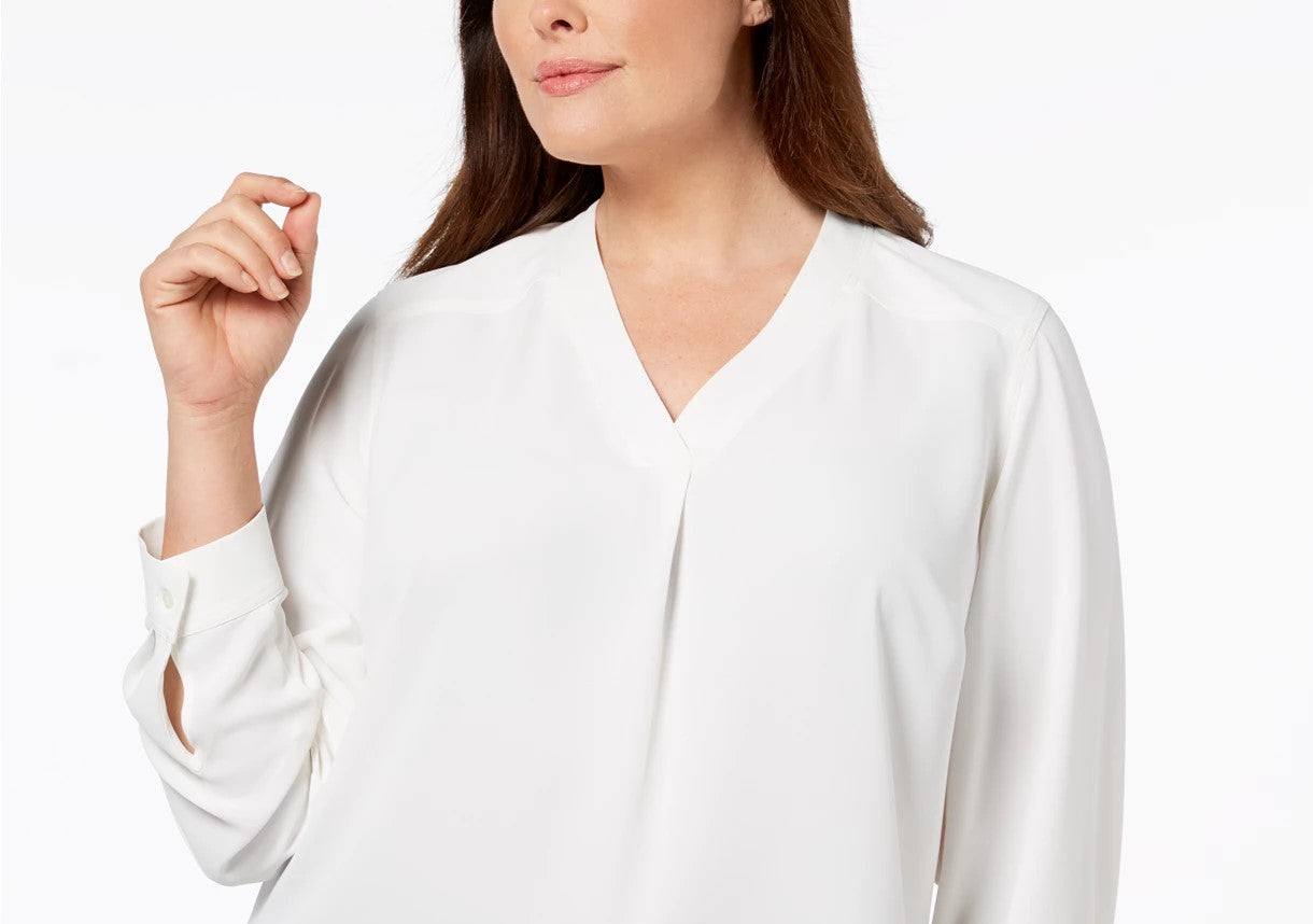 Top feminino Nine West com decote em V, branco, tamanho 1X