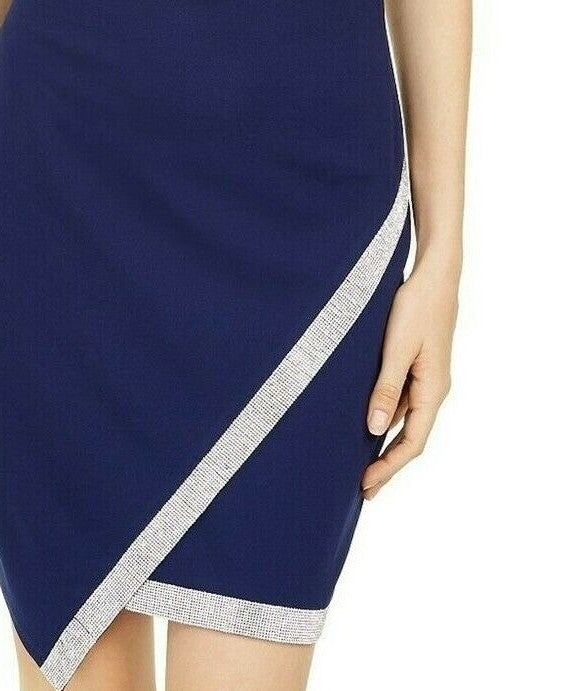 Vestido azul com strass e bainha assimétrica para juniores BCX, tamanho pequeno