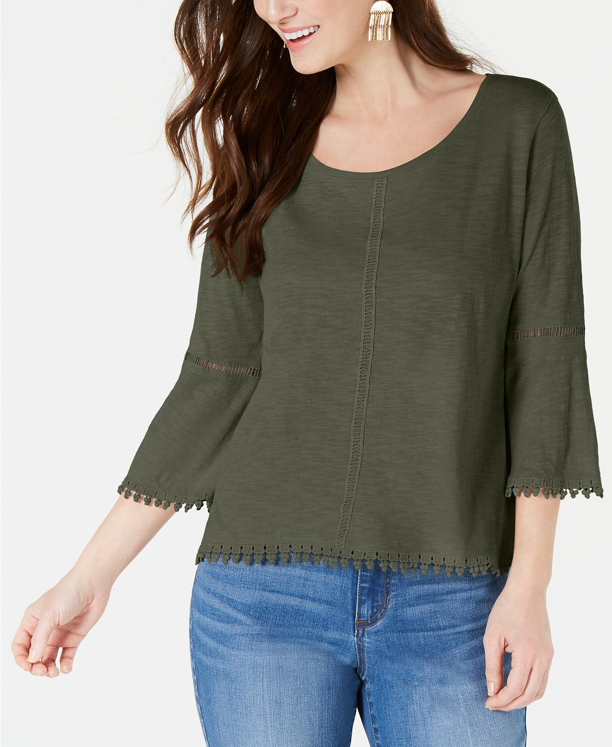 Blusa feminina pequena de crochê com manga sino e acabamento em crochê, verde oliva, tamanho médio