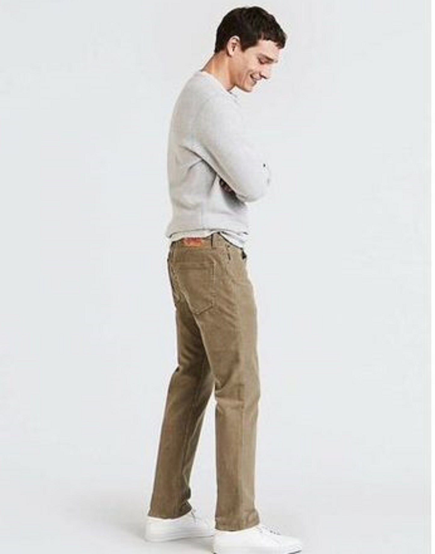 Calça Levi's 502 Taper Veludo Cotelê Masculina Marrom Tamanho 31X30