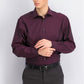 Camisa social masculina Calvin Klein Steel Classic-Fit sem passar a ferro, com gola aberta e espinha de peixe, vermelha, tamanho 32-33